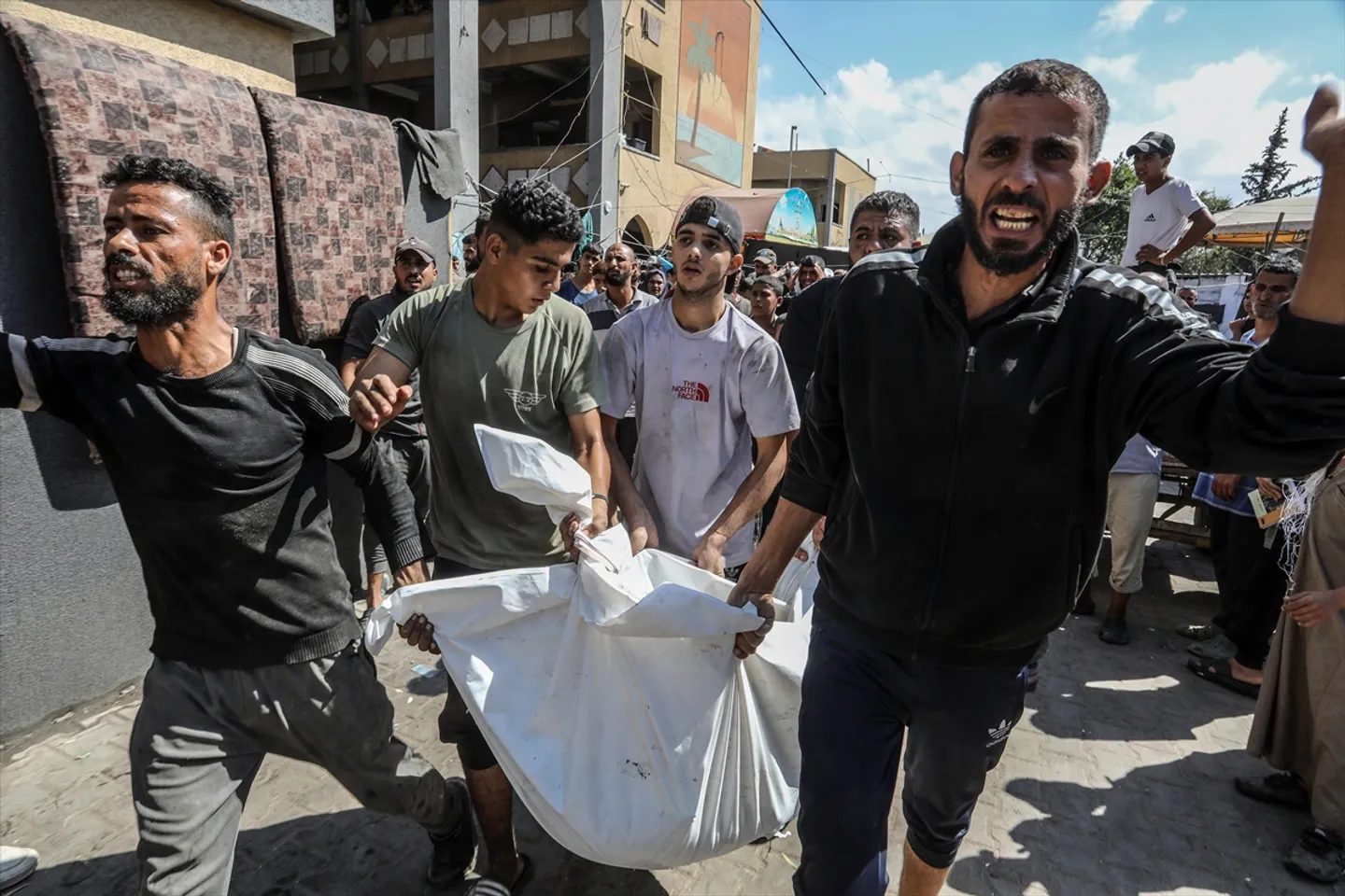 Ğazzädä 33 izraille äsir ülde