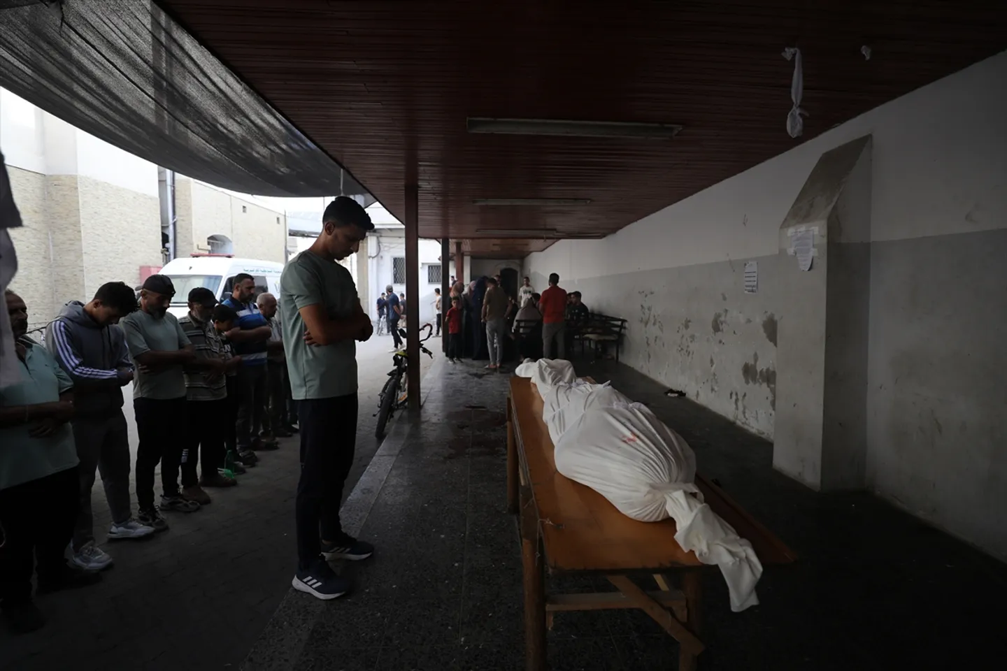 ئىسرائىلىيەنىڭ غەززە ھۇجۇملىرىدا قازا قىلغان پەلەستىنلىكلەر سانى 45 مىڭ 936 گە يەتتى