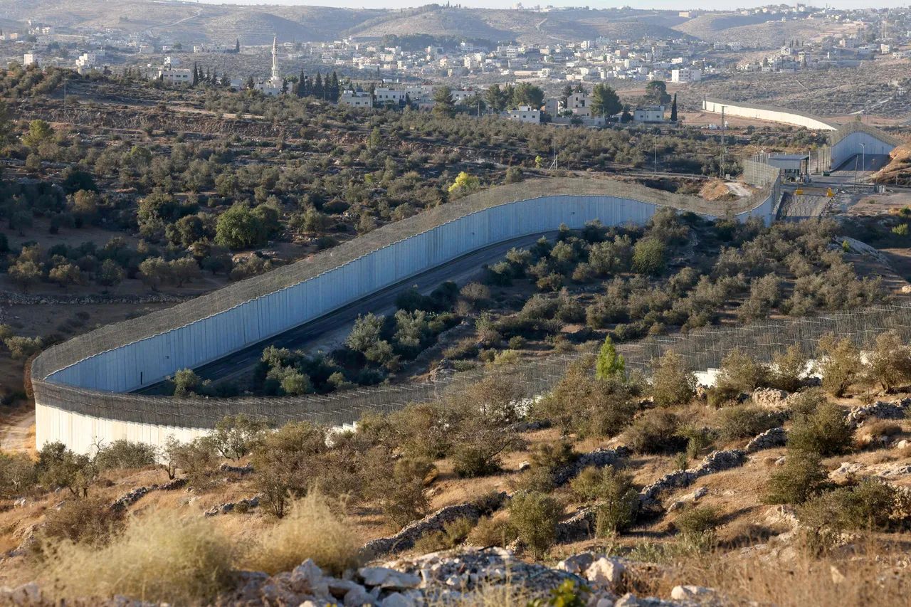 Cisjordanie occupée: 58 ans de confiscations, lois et faits accomplis