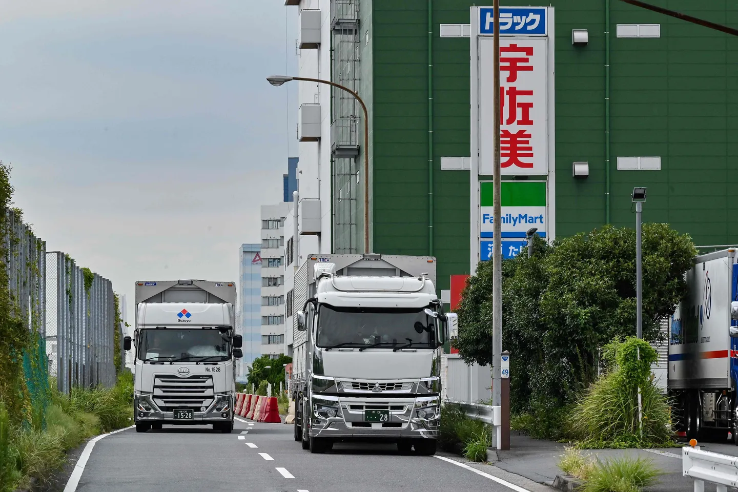 国交省 郵便局の軽貨物車に使用停止処分 約100局で開始へ