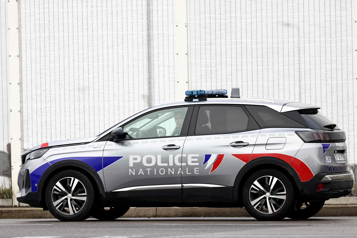 France: un homme interpellé après avoir percuté plusieurs personnes