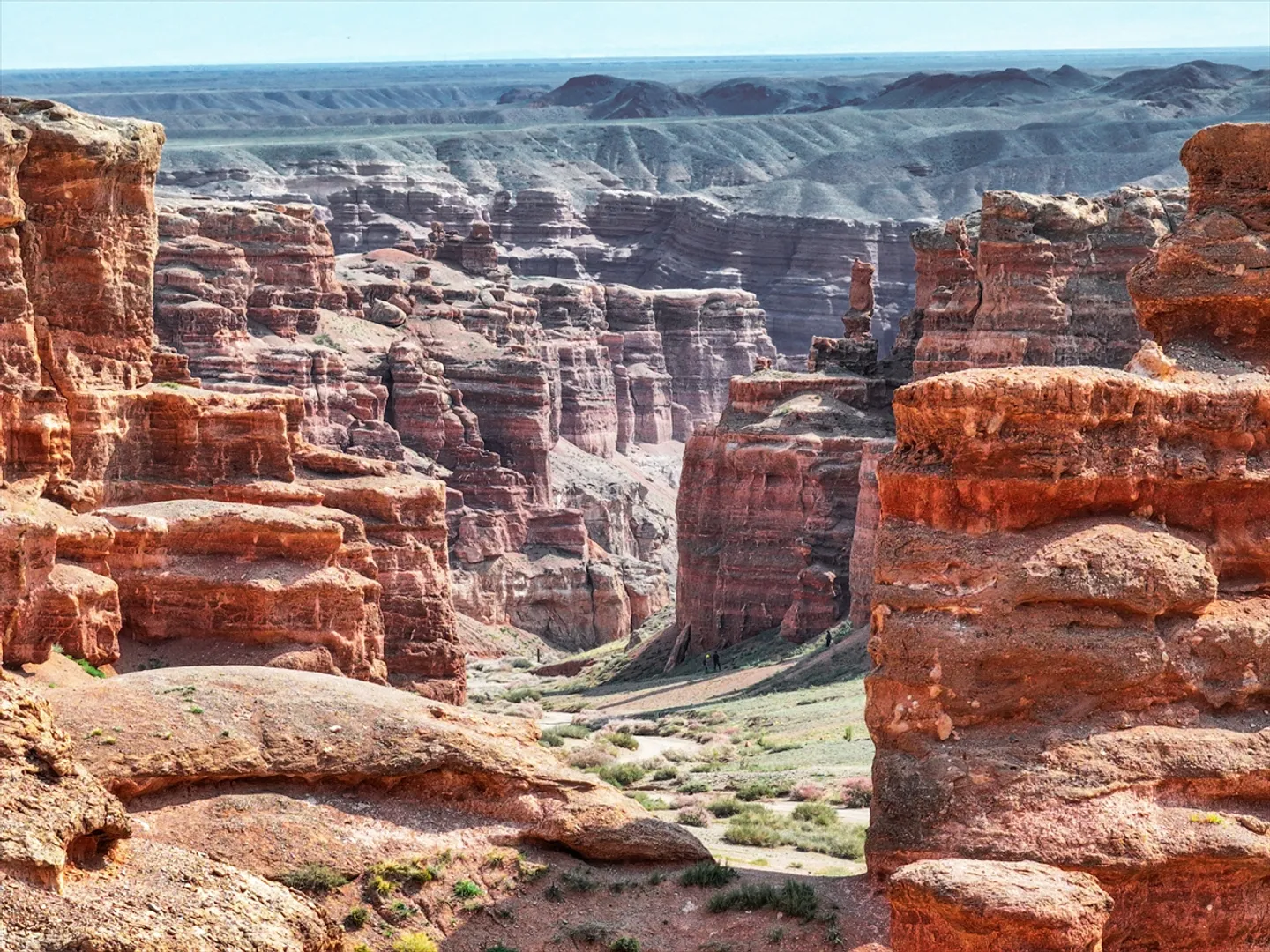 ئۆمرىنى تۈرك دۇنياسى تەتقىقاتىغا بېغىشلىغان تۈركولوگ، پىروفېسسور دوكتور ئەھمەت بىجان ئەرجىلاسۇن
