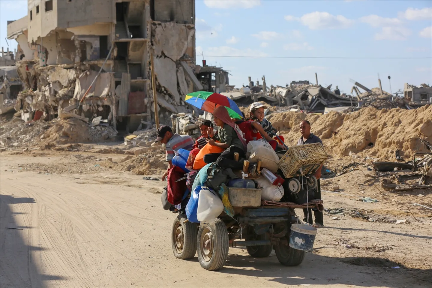 Dünya miqyasında 1000-dən çox elm adamı Qəzzada atəşkəsə çağıran açıq məktub imzaladı
