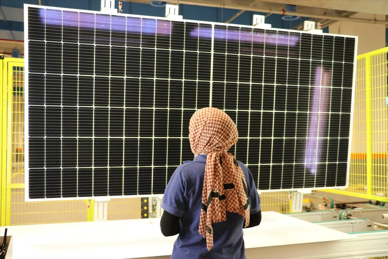 رکوردشکنی ترکیه در تولید برق خورشیدی در سال ۲۰۲۴