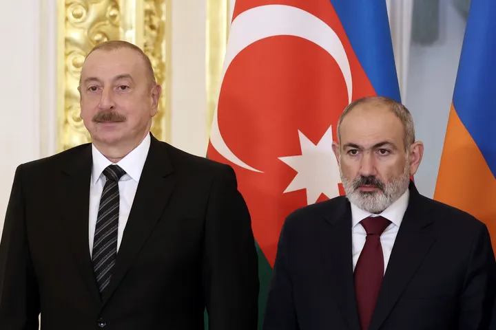 アルメニアの軍備拡大はアゼルバイジャンを『先制戦争』に駆り立てる可能性があると指摘されています