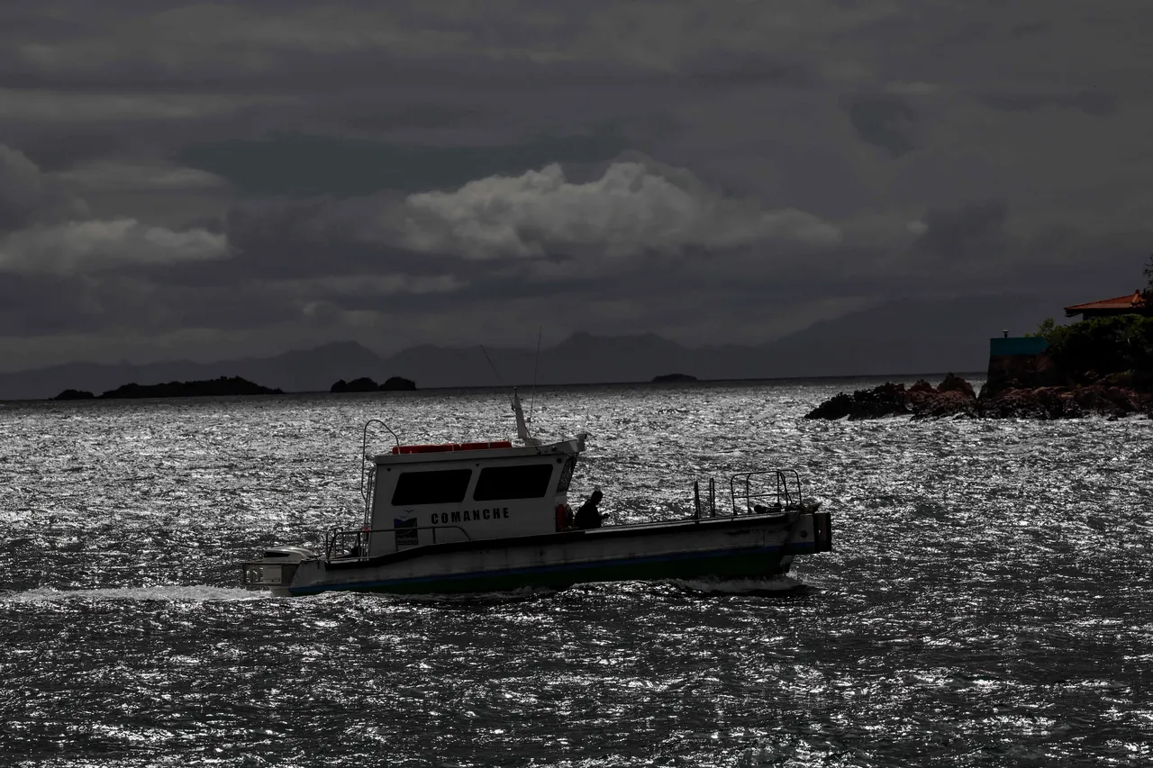 الجيش الأمريكي يعلن قتل شخص في غارة على سفينة يشتبه بأنها تحمل مخدرات في المحيط الهادي