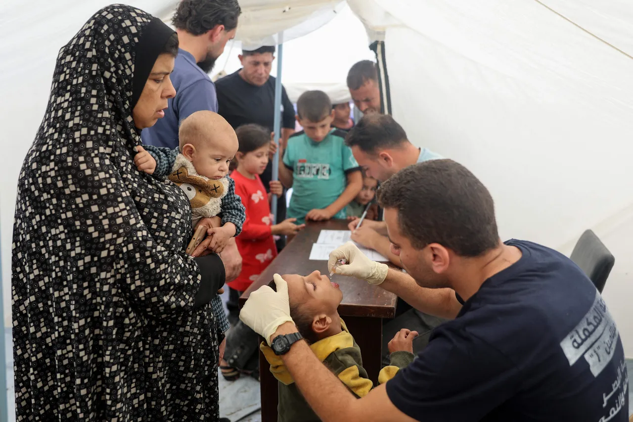 Gaza: le ministère de la Santé alerte sur une pénurie de vaccins liée au blocus israélien