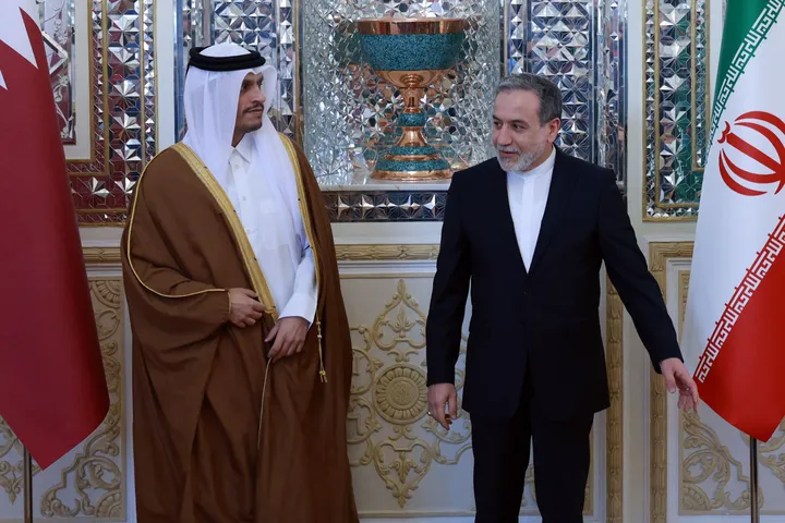 قطر تبحث مع إيران وساطة باكستان والتصعيد في لبنان وتؤكد أهمية الاتفاق الشامل