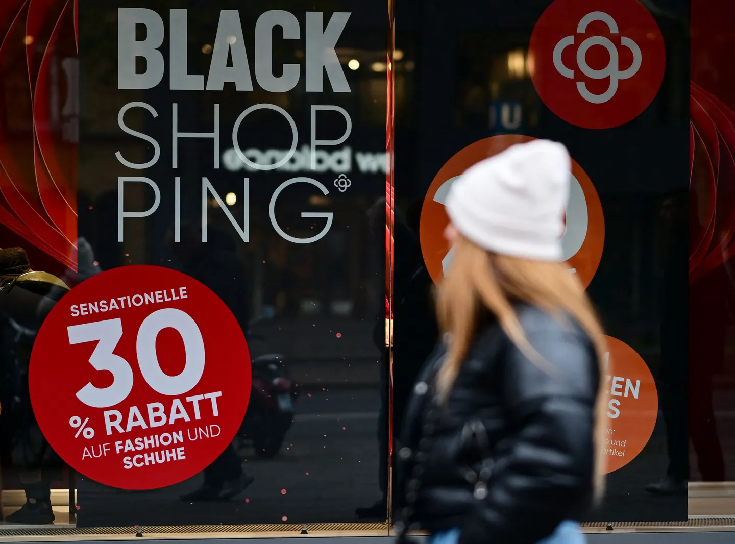 HDE: Konsumstimmung fällt im Dezember auf Jahrestief