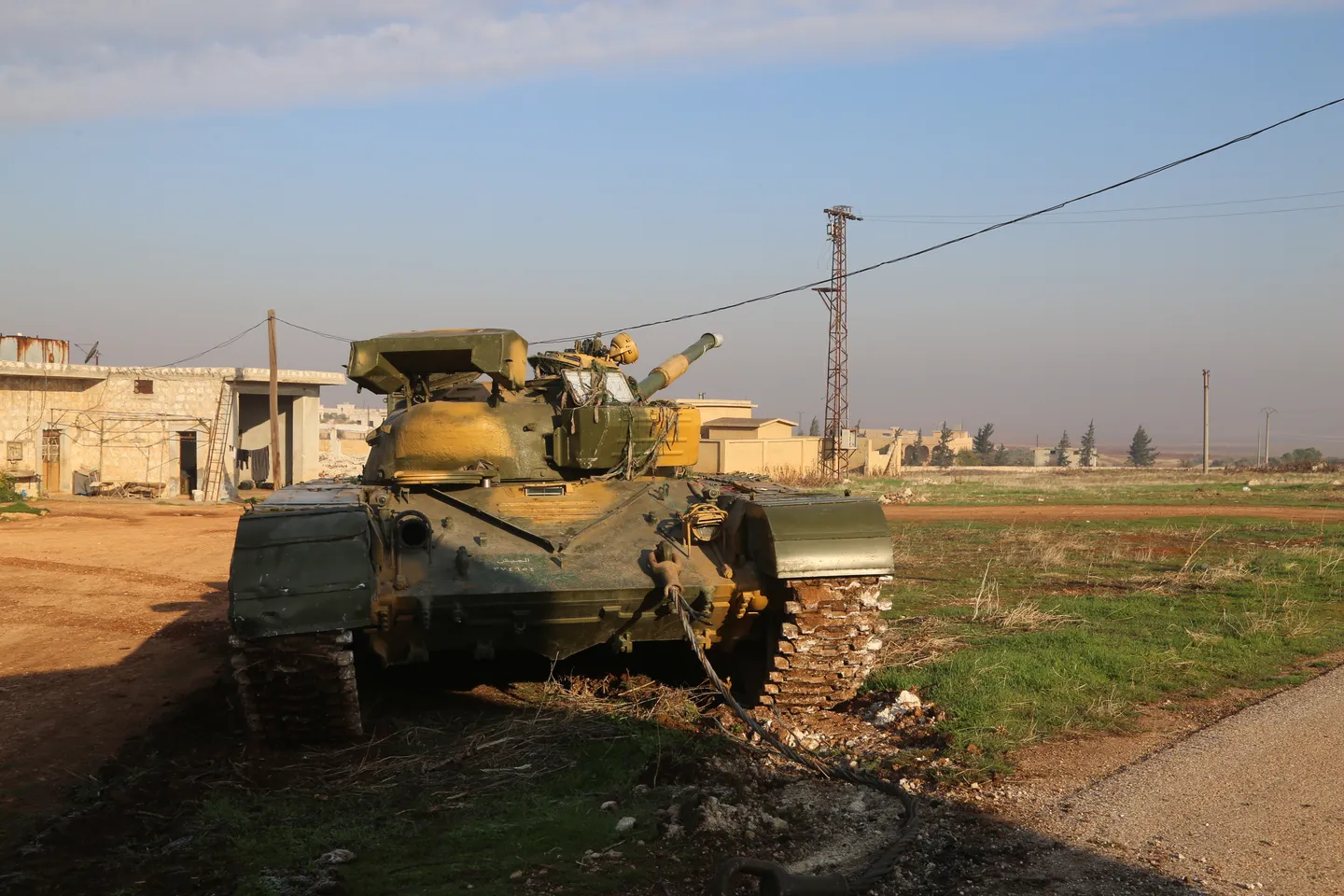 ئىران قوللىشىدىكى گۇرۇپپىلار ئىراقتىن سۈرىيەگە ئۆتمەكتە