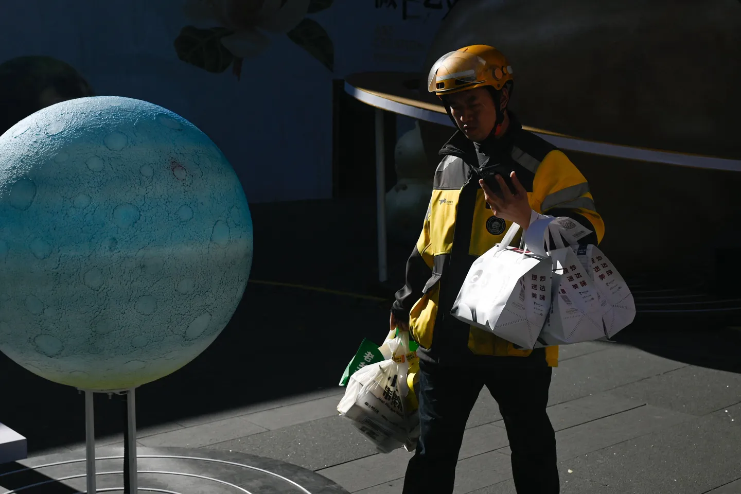 Venerada berqayçan da tormış bulmağan