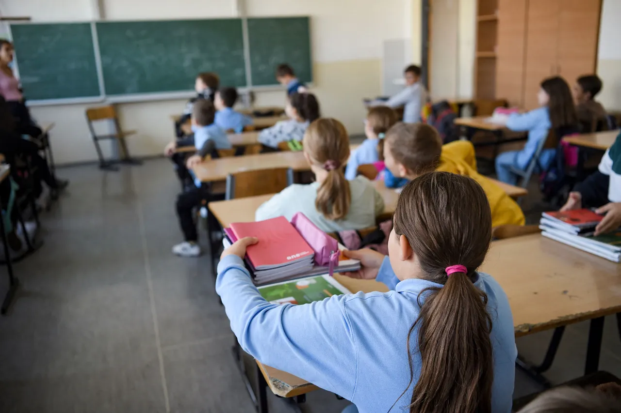 Kosova regjistroi 11 mijë nxënës dhe studentë më pak gjatë vitit shkollor 2025/2026