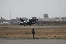 L'armée française a restitué ses deux dernières bases militaires au Sénégal