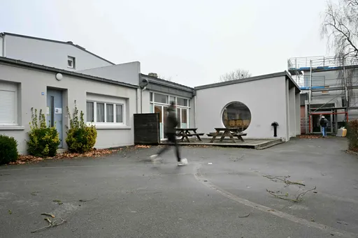 France : Inspection dans le foyer d’accueil où un enfant a été rasé