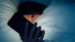 과도한 소셜 미디어 사용이 건강 악화와 연관되어 있을까? 연구자들은 그렇다고 한다.
