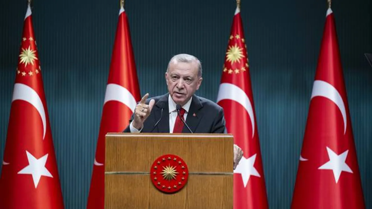 «سۈرىيەدە بىخ ئۇرغان تىنچلىق ئۈمىدىدىن ئىنتايىن خۇرسەنمىز»