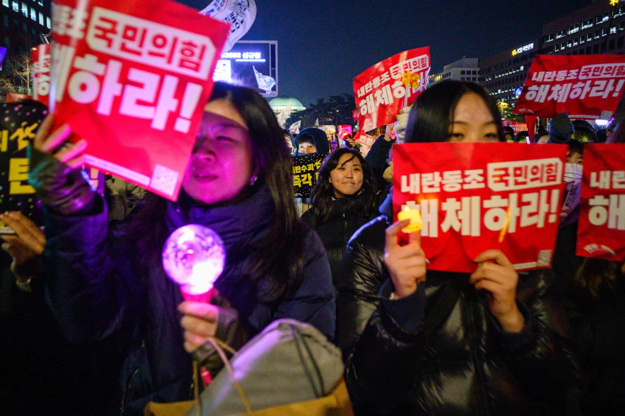 S Korean police attempt raid on president office again; Yoon vows to fight
