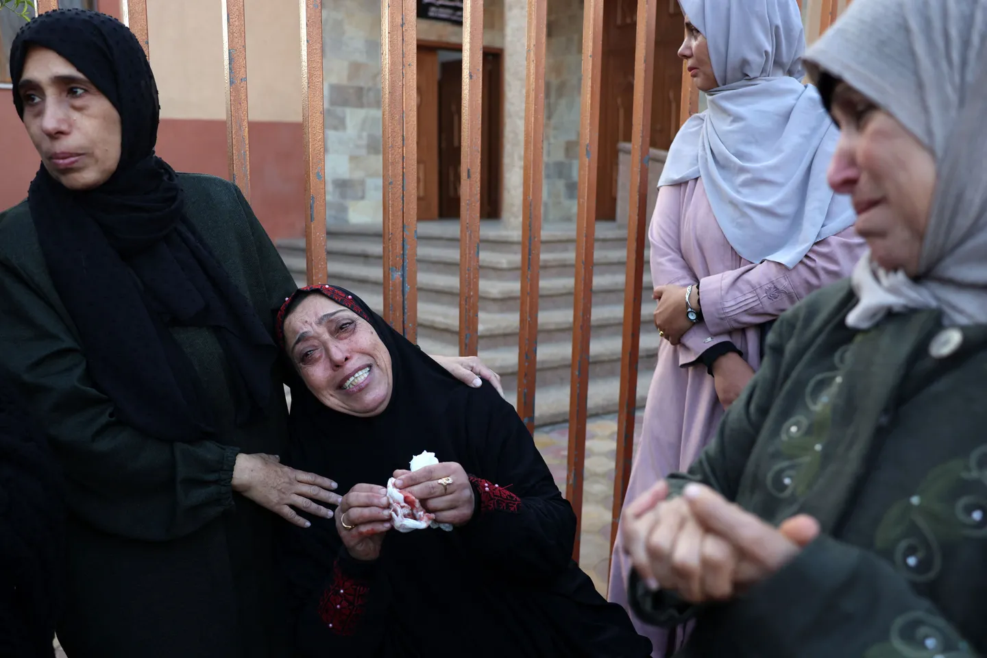 İzrail gumanitar yärdämnärne saqlawçılarğa höcüm itte