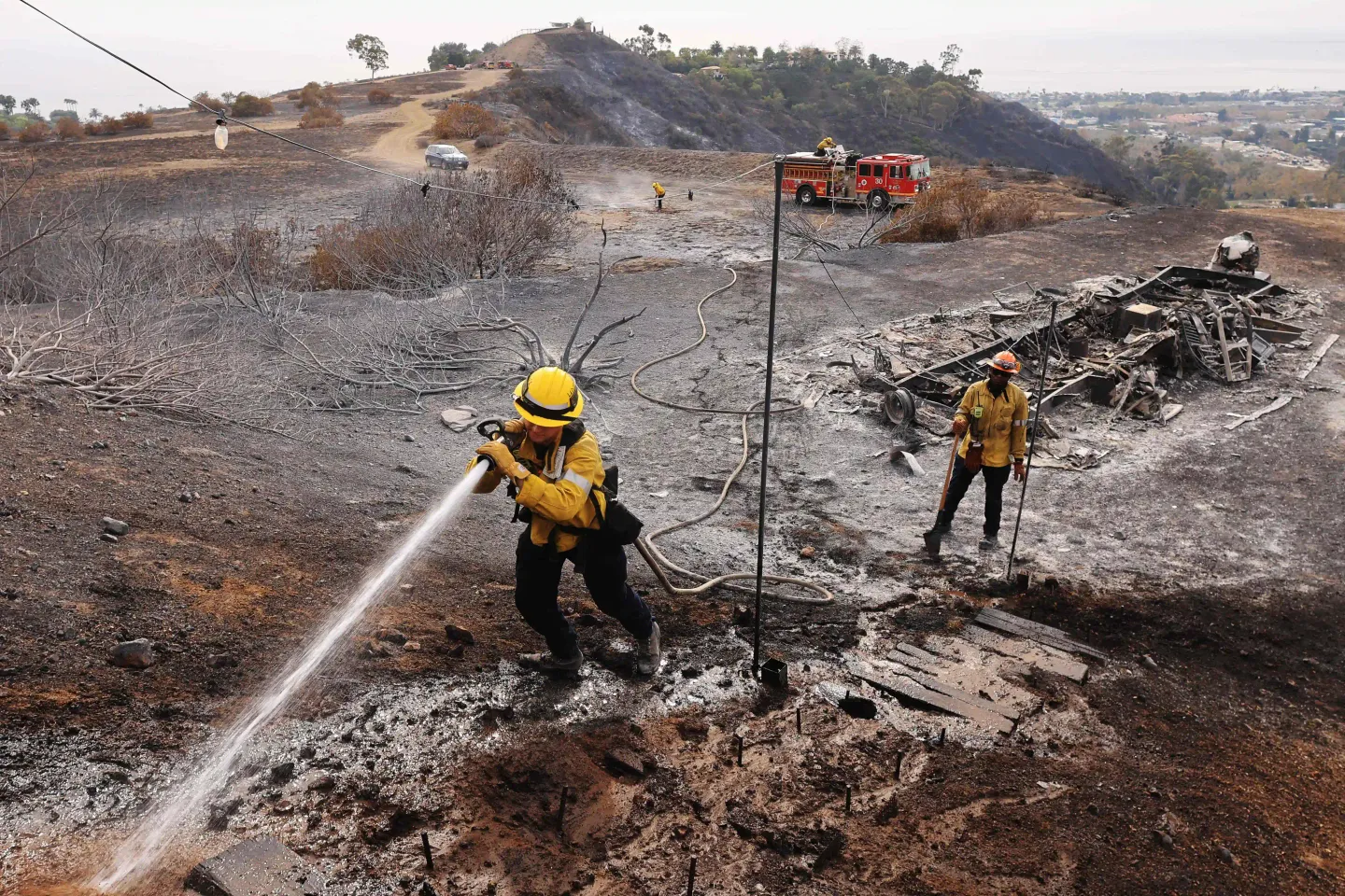 Malibu : Plus de 6.000 personnes évacuées en raison d'un incendie