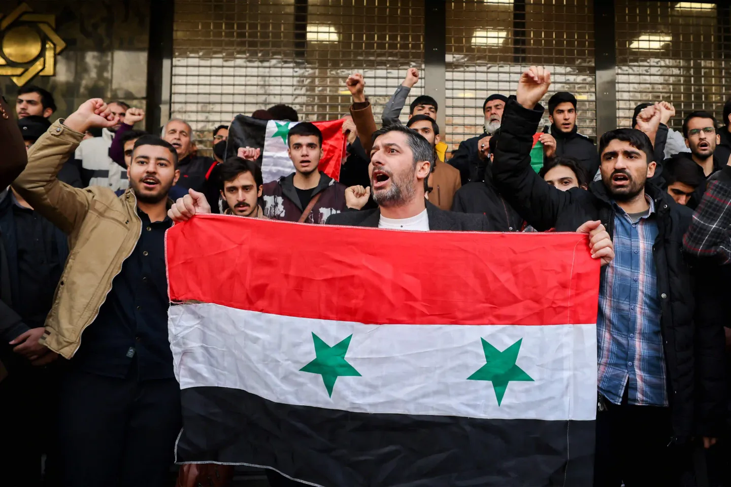 Syrie: le nouveau Premier ministre s'engage à respecter toutes les communautés