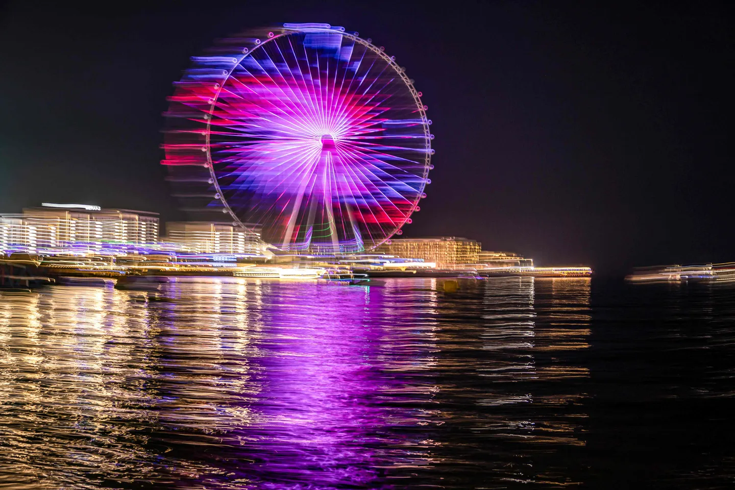 Nederlandse modderman gaat een nieuw kunstmatig eiland bouwen in Dubai
