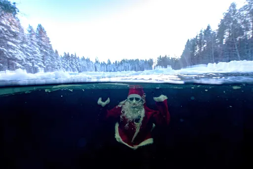 כפר סנטה קלאוס בפינלנד פורח בזכות התיירות; התושבים מתייחסים בספקנות