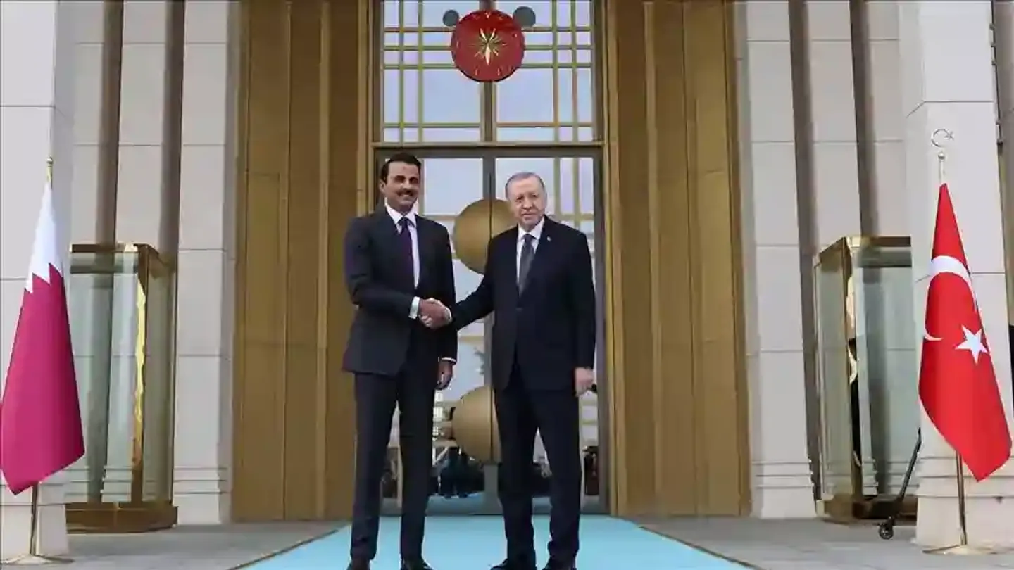 Ärdoğan Katar ämiren qabul itte