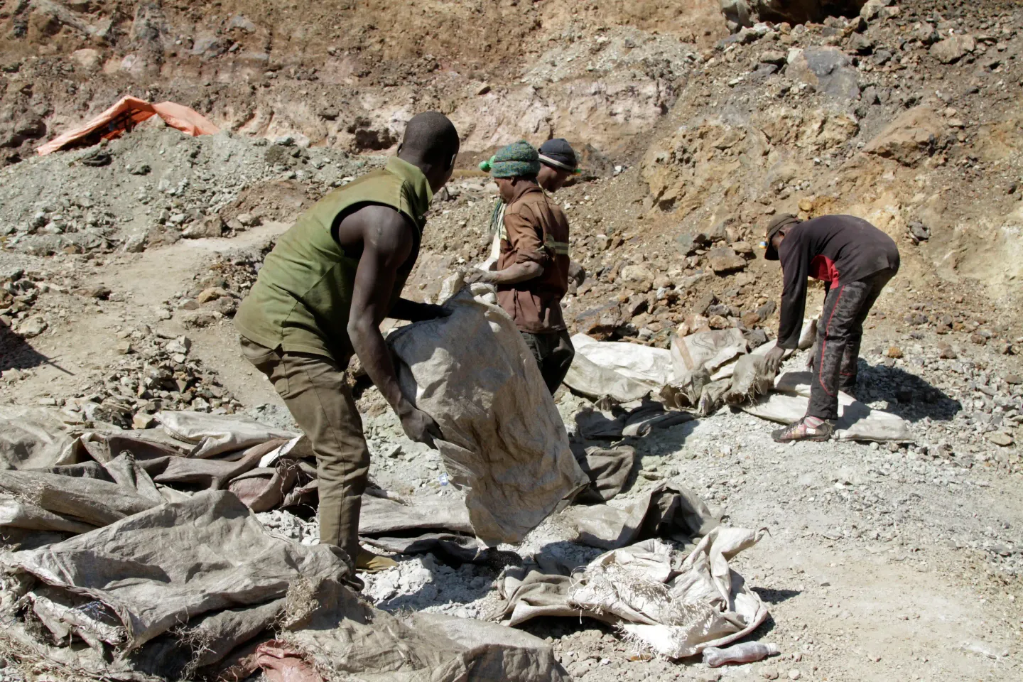 Apple déclare suspendre son approvisionnement en minerais en provenance de RDC