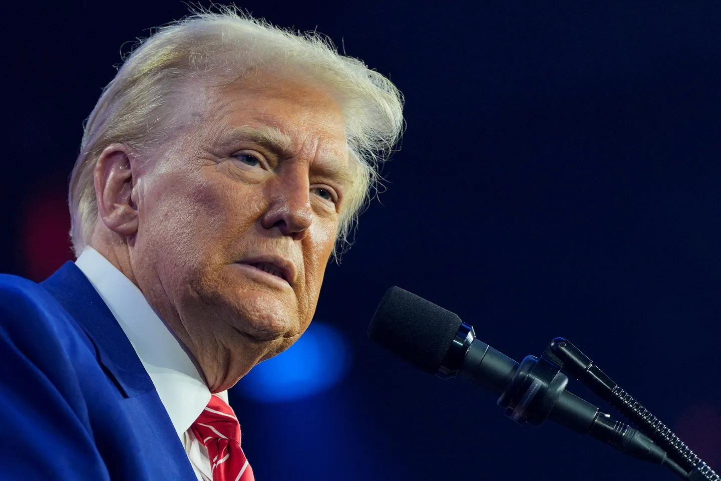 فىرانسىيە: ترامپنىڭ گرونلاندىيەنىڭ ئامېرىكا كونتروللۇقىدا بولۇشى توغرىسىدىكى باياناتىنى رەت قىلىمىز