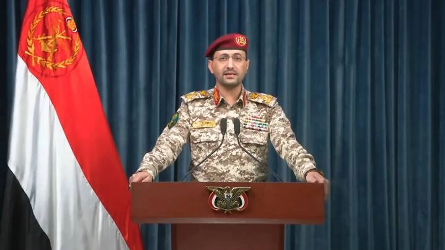 الحوثيون يتبنّون هجوماً رابعاً على حاملة طائرات أمريكية ويتوعدون بتصعيد عملياتهم ضد إسرائيل