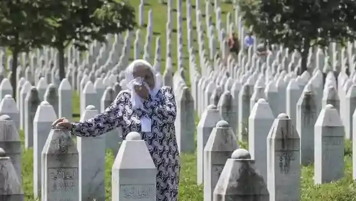 Memorijalni centar Srebrenica preuzeo haške arhivske dokumente