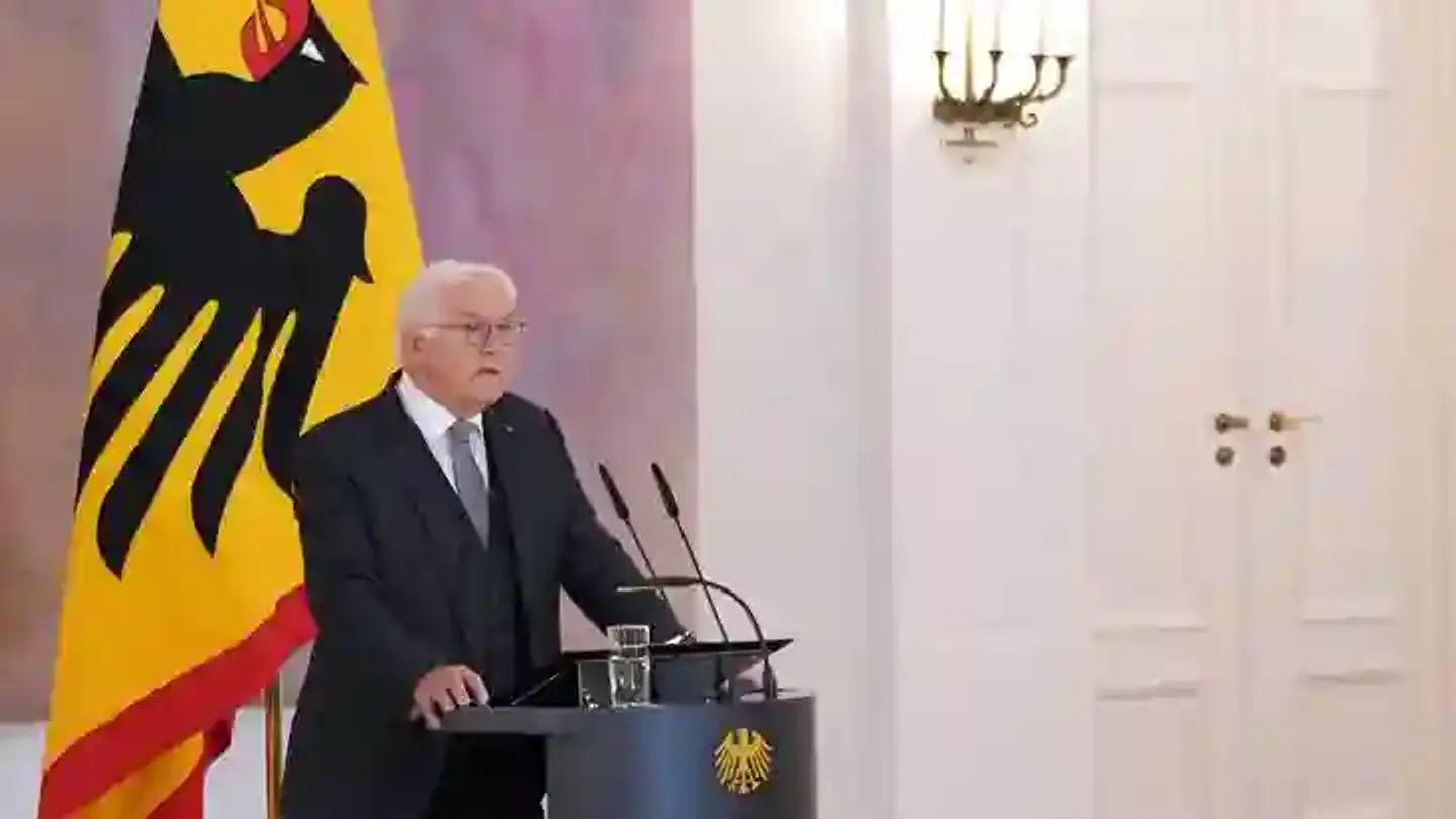 Steinmeier macht Weg für Neuwahl frei