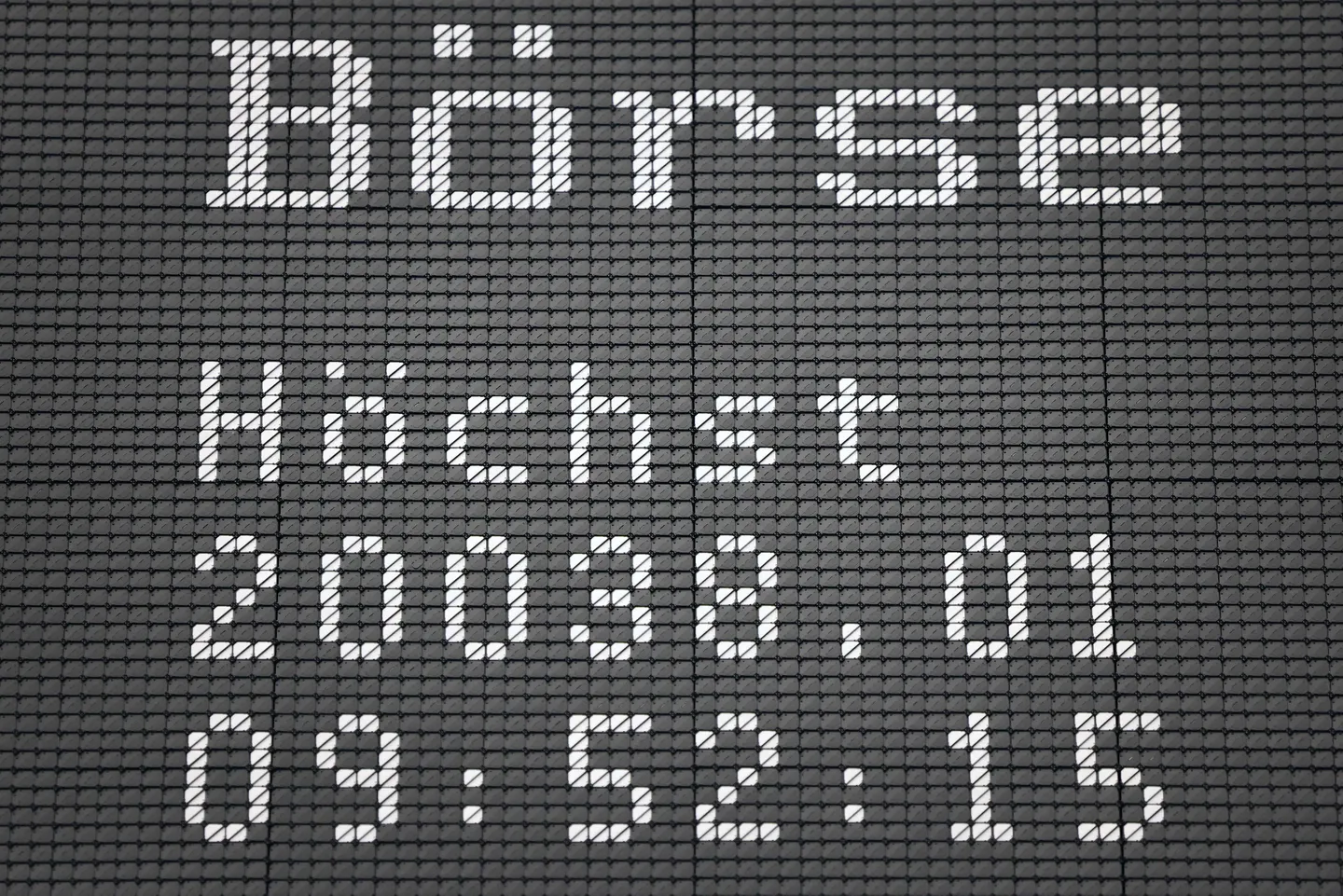 تۈركىيە ئىقتىسادى % 2.1 تەرەققىي قىلدى