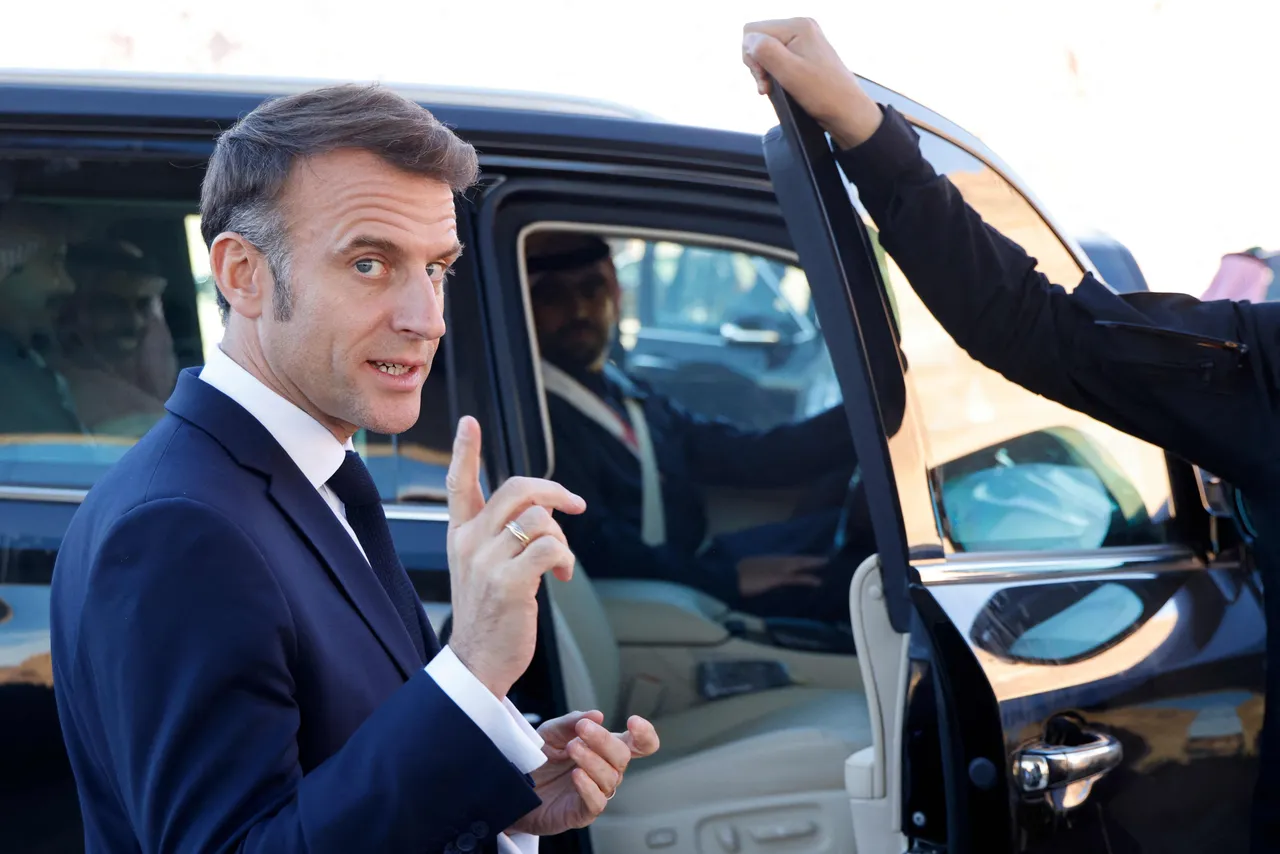 Crise en France: Macron cherche la perle rare du côté des socialistes