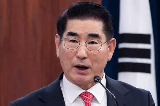 한국의 김용현 전 국방부 장관, 사법방해 혐의로 징역 3년 선고