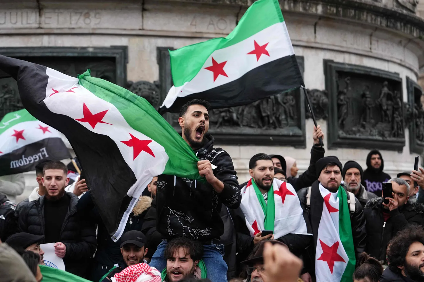 Süriyädä 8nçe dekabr' - Milli bäyräm