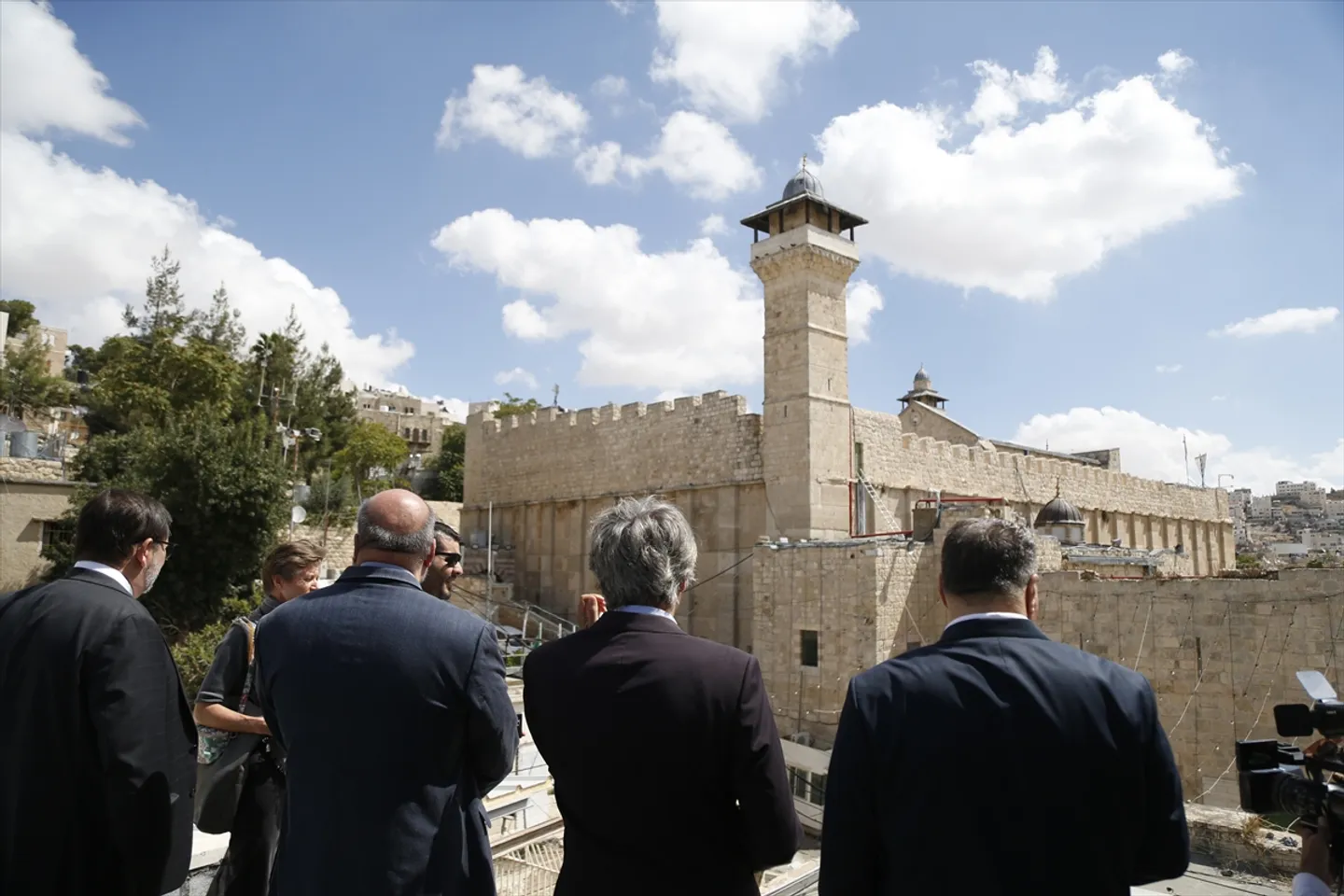 Des colons israéliens prennent le contrôle de la mosquée historique Ibrahim