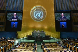 الاتحاد الأوروبي ينتقد قرار واشنطن منع وفد فلسطيني حضورَ اجتماعات الأمم المتحدة ويطالبها بالتراجع