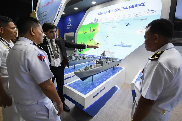 भारत के हथियार निर्यात में 2025 में वृद्धि हुई, जिसमें आर्मेनिया बड़ा खरीदार रहा।