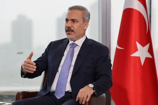 وزیر امور خارجه تورکیه: به فعالیت گروه های تروریستی در سوریه اجازه نخواهیم داد