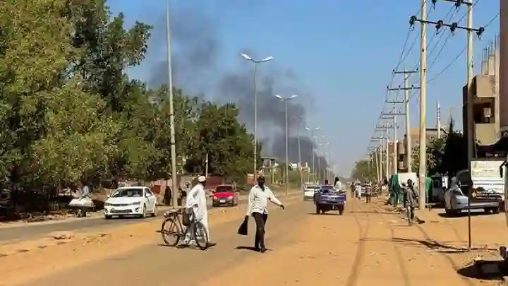 Violence in Sudan's Darfur forces MSF to halt its aid operations