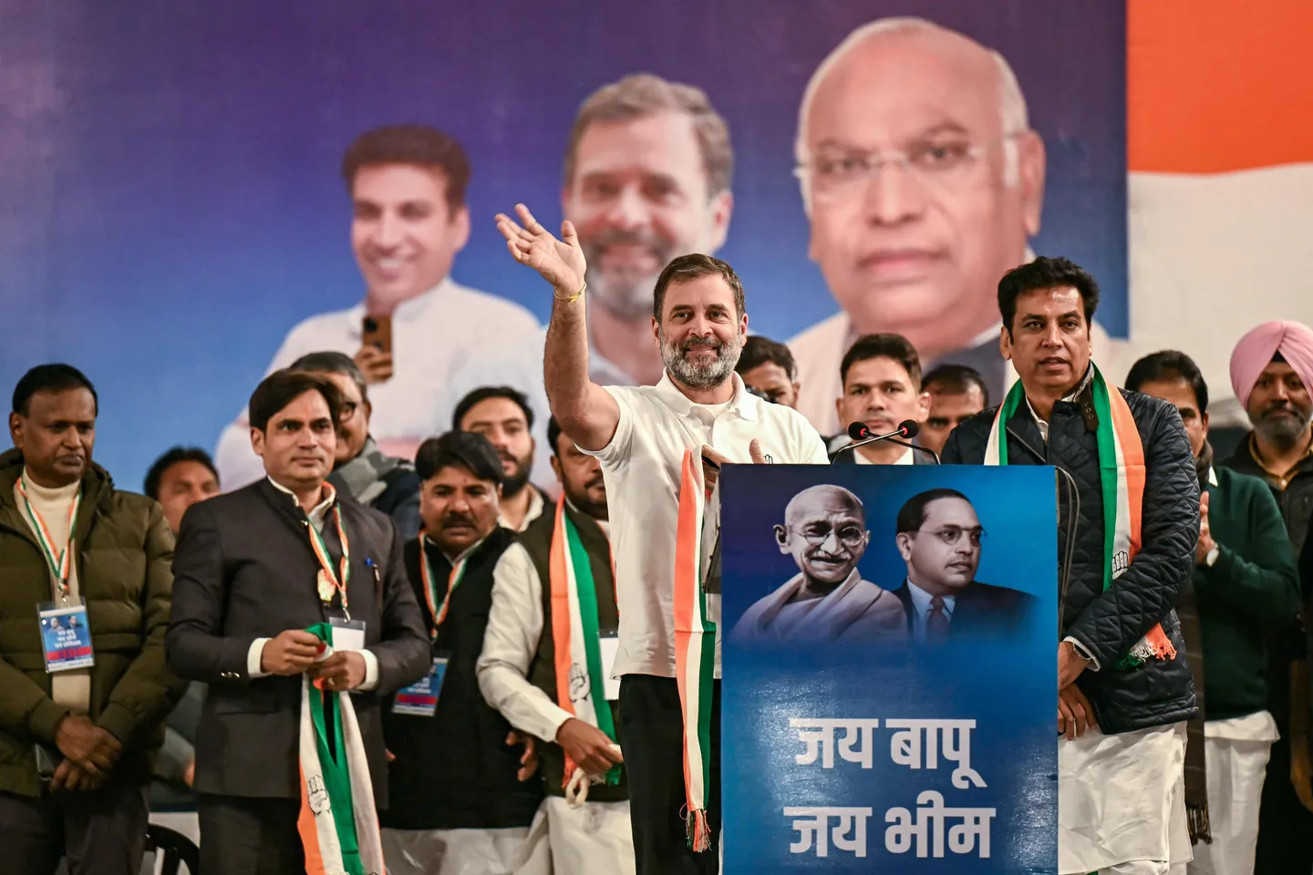 अंबेडकर और संविधान पर RSS के क्रूर हमलों से जूझ रहे हैं: कांग्रेस