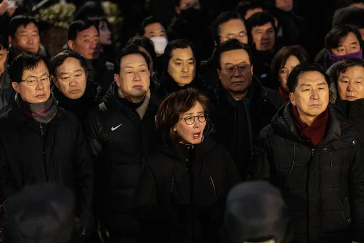 한국 국회, 야당 간사 선임 두고 충돌, 보수 야당의 후보 부결