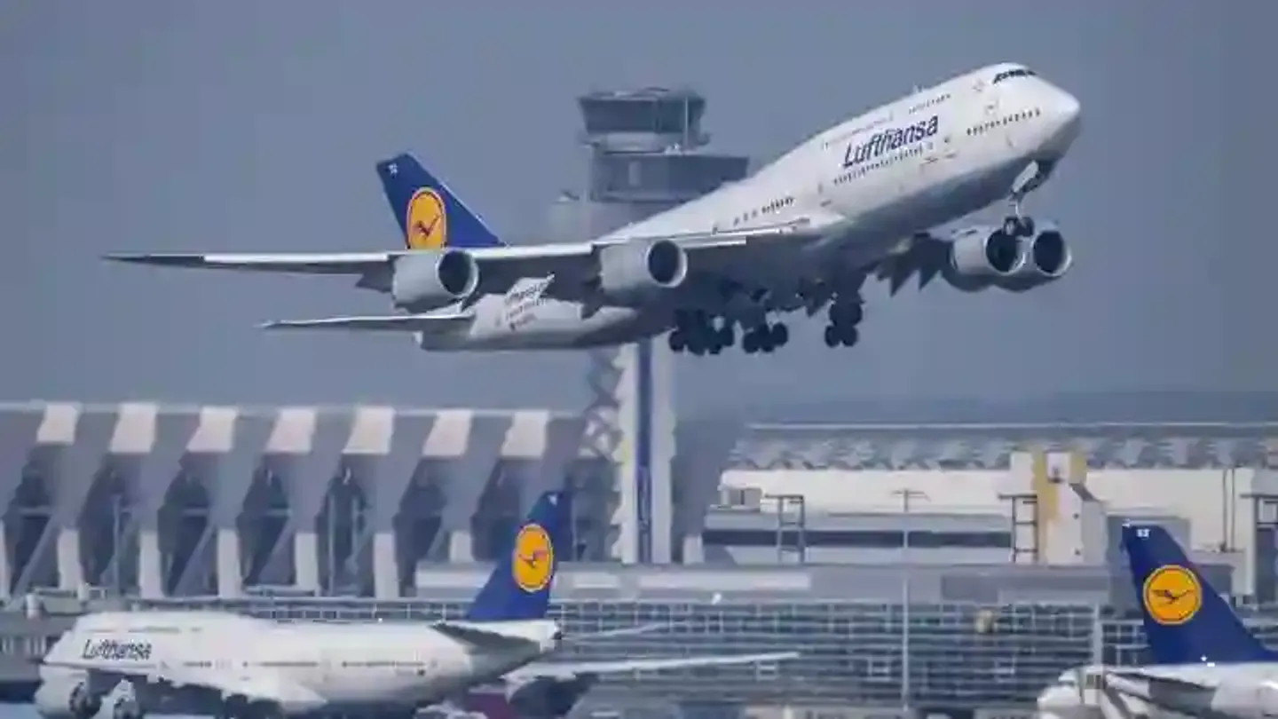 Lufthansa gelobt Besserung - 200 Millionen gegen Verspätung