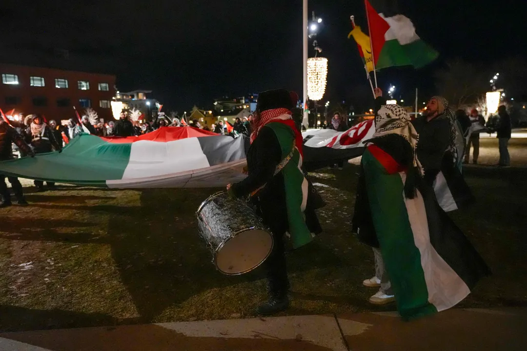 Oltre 25.000 persone firmano una petizione nel Regno Unito chiedendo il divieto di Israele dal calcio internazionale a causa della guerra a Gaza