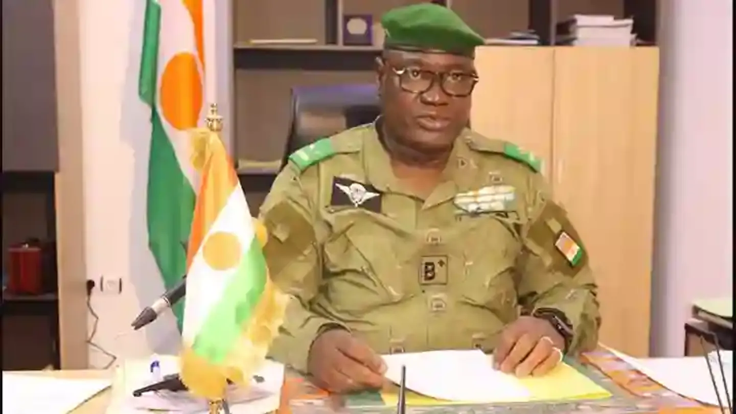 More dan 500 gunmen don drop dia guns for Niger Republic - General Mohamed Toumba