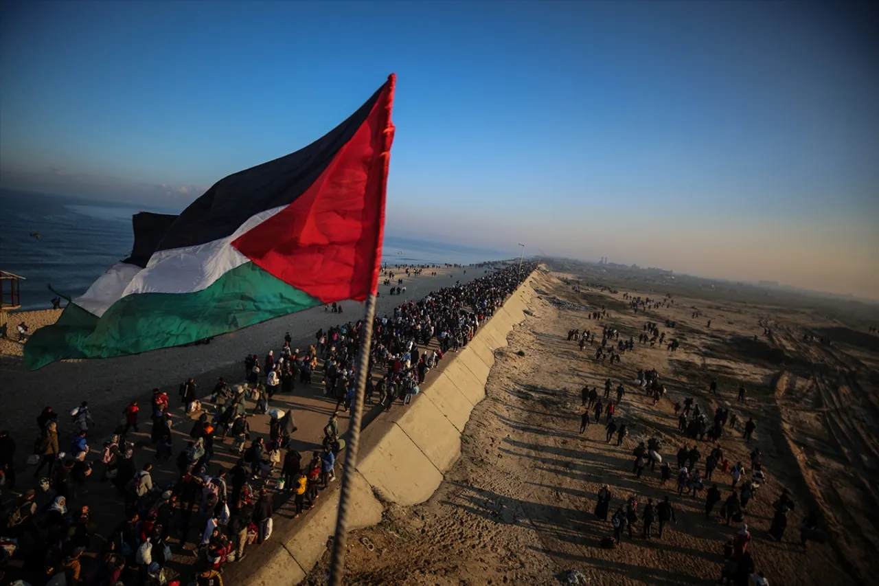 Penolakan Besar Terhadap Rencana Trump Tentang Pemukiman Kembali Rakyat Palestina