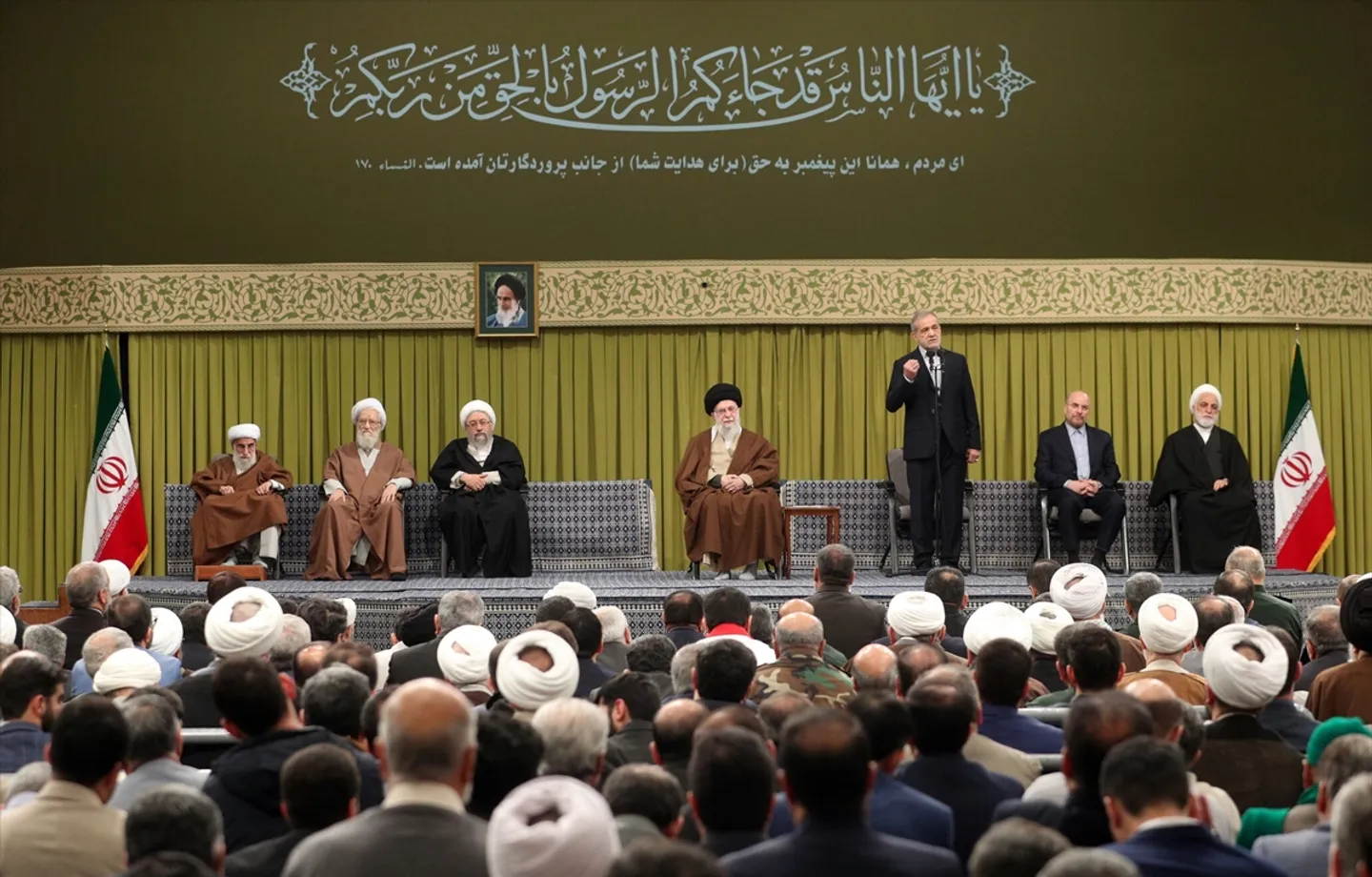 İran müharibə əleyhdarı Tramp və təhlükəsizliklə maraqlanan din xadimləri arasında