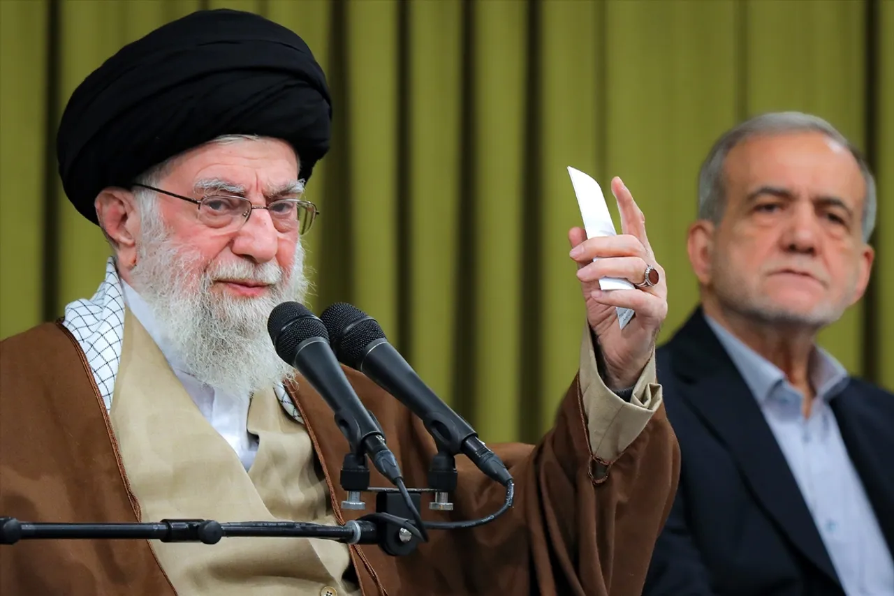 Как ще се оформи политическият баланс след кончината на Хаменей?