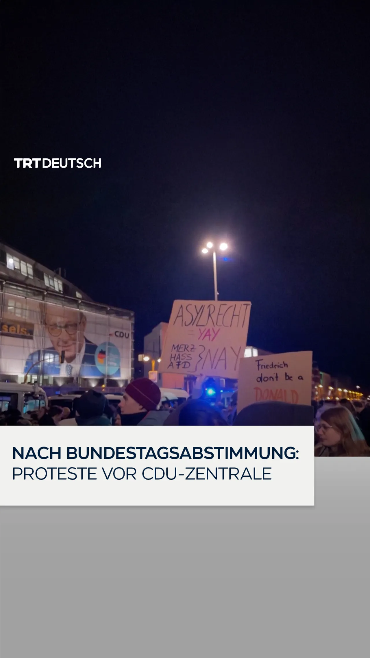 Nach Bundestagsabstimmung:
Proteste vor CDU-Zentrale